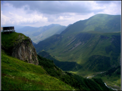 Kreuzpass-Kazbek.jpg